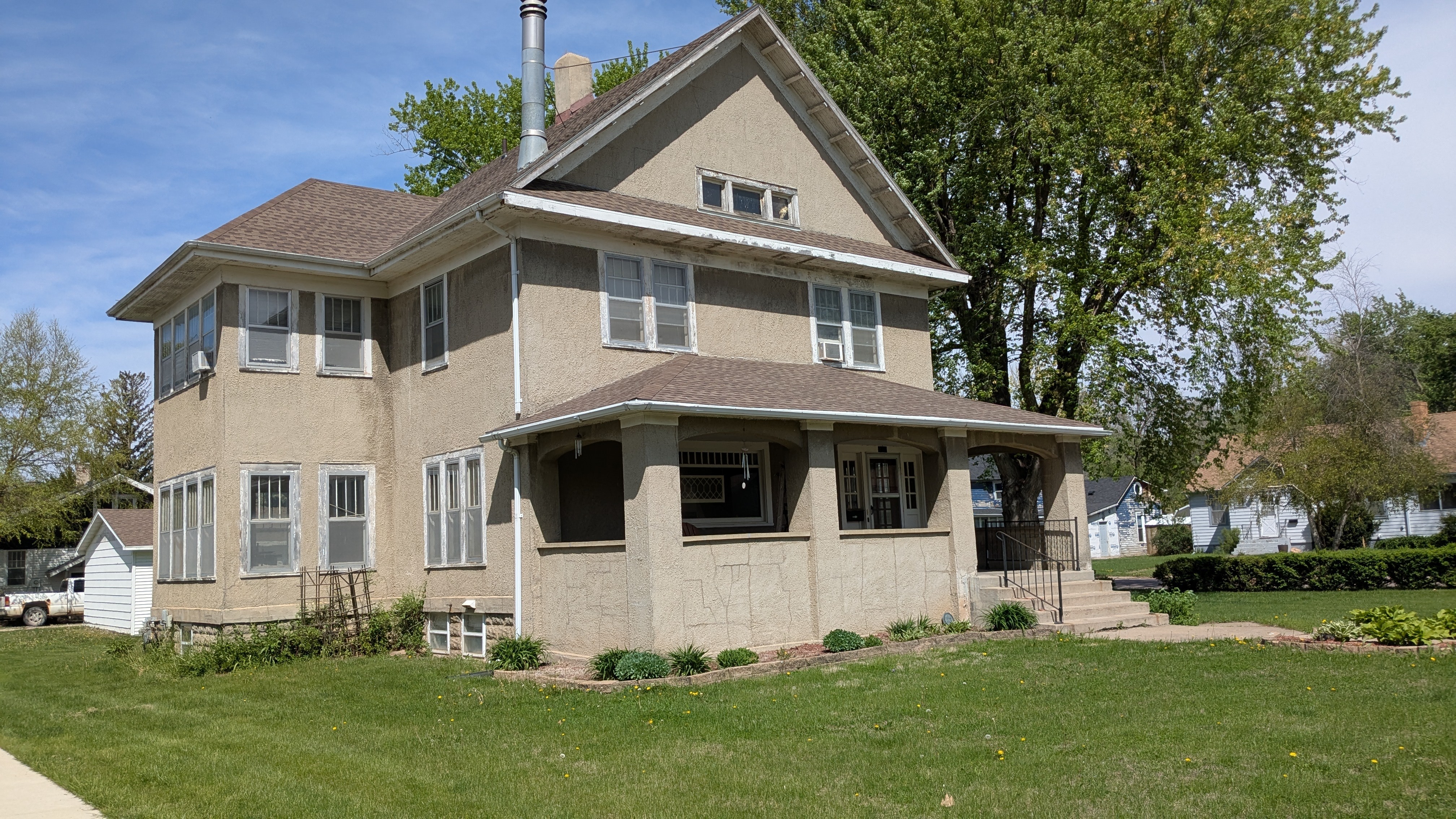 Midwestern Land and Auction Listing